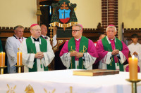 Uroczysta Msza św. na zakończenie posługi proboszcza ks. prałata Aleksandra Ziejewskiego.