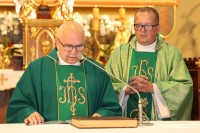 Msza św. na powitanie nowego proboszcza naszej parafii Ks. mgr Sławomira Pawlaka.